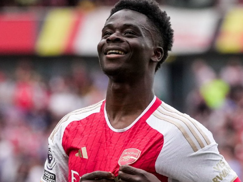 费迪南德盛赞萨卡，剖析阿森纳榜首大战表现与球队态势