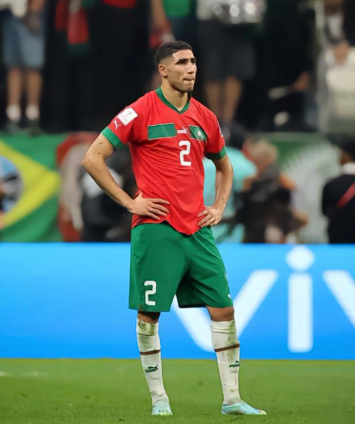 阿什拉夫发文致谢球迷，巴黎欧冠晋级背后的温情时刻