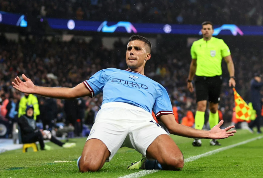 曼城罗德里续约风波：多方博弈下的未来走向